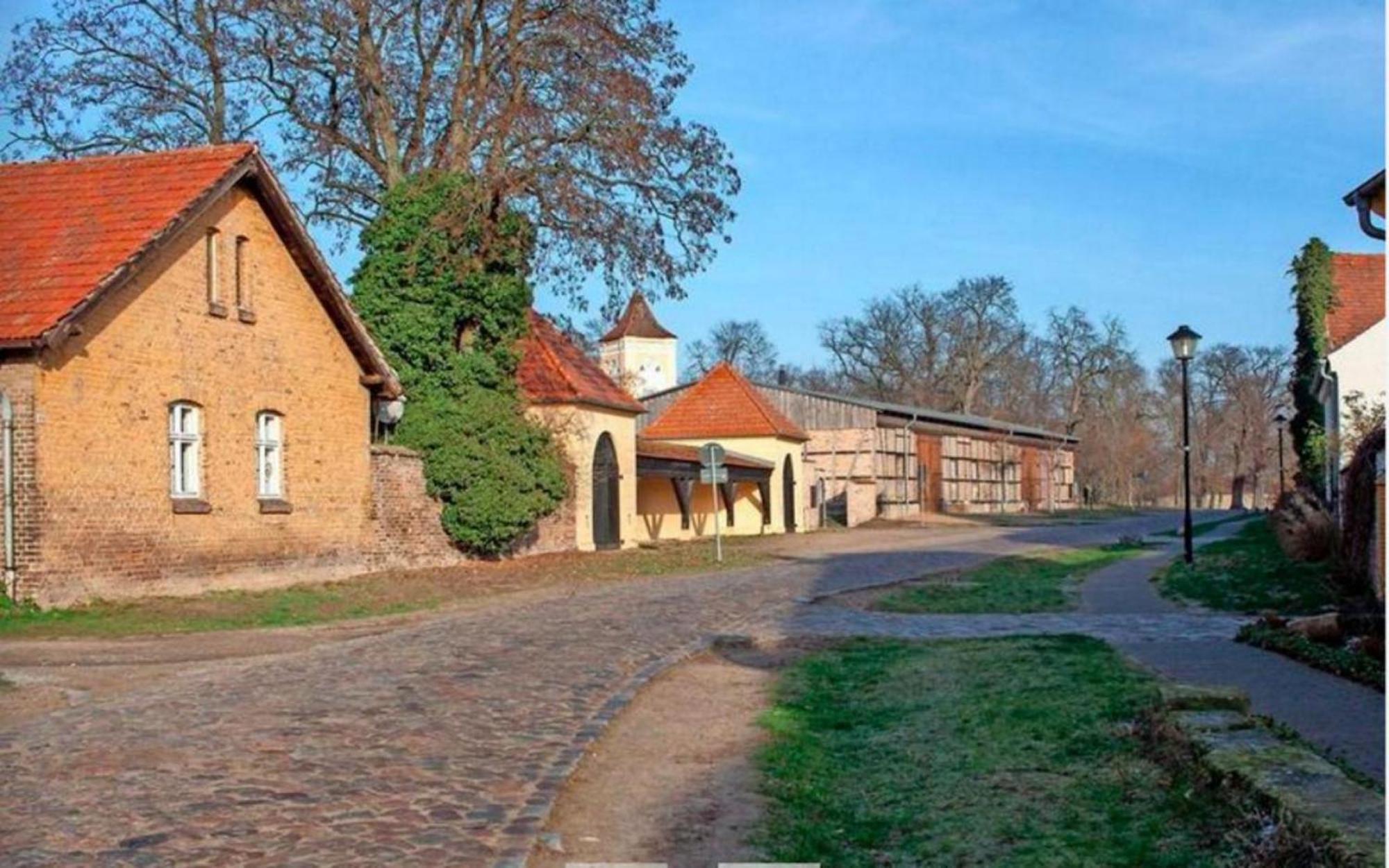 Ferienwohnungen Luisenhof Paretz Exteriör bild